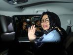 mantan-dirut-pertamina-karen-agustiawan-divonis-bebas_20200311_005444.jpg
