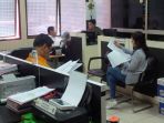 mantan-gubernur-kepri-soerya-respationo-dipanggil-polisi_20171103_101008.jpg
