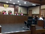 mantan-ketua-komisi-ii-dpr-ri-chairuman-harahap_20170911_221719.jpg