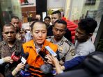 mantan-presdir-lippo-cikarang-bartholomeus-toto-resmi-ditahan-kpk_20191121_002629.jpg