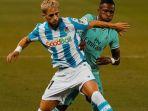 mantan-winger-manchester-united-adnan-januzaj-yang-kini-bermain-untuk-real-sociedad.jpg