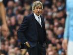 manuel-pellegrini-berdiriii_20160321_143447.jpg