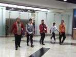 marc-marquez-tiba-di-bandara-soekarno-hatta_20160212_172507.jpg