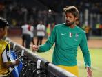 marco-storari-teken_20150129_121954.jpg