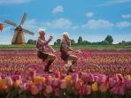 margot-robbie-ryan-gosling-agar-mau-bermain-dalam-film-barbie.jpg