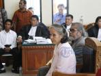 margriet-bersaksi-di-sidang-terdakwa-agus-tay-hamda-may_20160113_115252.jpg