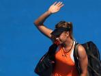 maria-sharapova-byeyeeee_20160126_145906.jpg