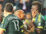 mario-balotelli-dan-nigel-de-jong_20150923_134423.jpg