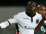 mario-balotelli-naldo_20160930_061654.jpg