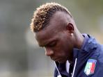 mario-balotelli-nundukdahloe_20141118_011813.jpg