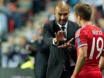 mario-goetze-dan-pep-guardiola_20150707_135646.jpg