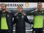mario-goetze-tengahhhhh_20160327_184141.jpg