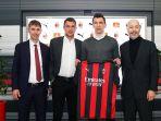 mario-mandzukic-gabung-ac-milan.jpg