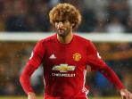 marouane-fellaini-sigaaappp_20160909_100409.jpg