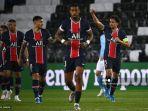 marquinhos-kanan-merayakan-gol-setelah-menjebol-gawang-manchester-city.jpg