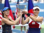 martina-hingis-yang-berpasangan-dengan-chan-yung_20170911_182947.jpg