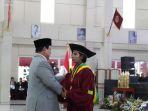 martina-mendoza-lopez-seorang-wisudawati-politeknik-ben-mboi-yang-berasal-dari-ntt.jpg