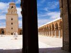 masjid-agung-kairouan-merupakan-masjid-tertua-di-tunisia.jpg