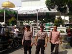 masjid-agung-medan-dijaga-ketat_20160115_110445.jpg
