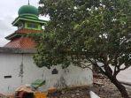masjid-at-taqwa-di-kawasan-pelangan-ikan-labuan.jpg