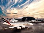 maskapai-penerbangan-emirates_20150625_085515.jpg