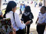 maskapai-penerbangan-nam-air-di-bandara-maratua.jpg