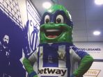 maskot-anyar-cd-leganes-super-pepino_20180826_181932.jpg