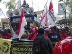 massa-aksi-petani-yang-menamakan-gerakan-rakyat-untuk_20170925_124819.jpg