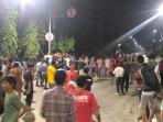 massa-berkumpul-di-dekat-kampung-luar-batang-t_20161106_112308.jpg