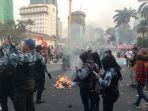 massa-dari-sejumlah-elemen-buruh-nih3.jpg