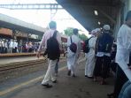 masssa-di-stasiun-rawabuntu_20161202_074411.jpg