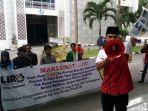 masyarakat-13-desa-di-sumut-ancam-pindah-ke-riau_20161124_133247.jpg