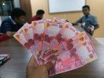 masyarakat-diminta-agar-lebih-teliti-saat-bertransaksi-dengan-uang-tunai.jpg