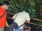 mayat-bayi-perempuan-ditemukan-di-ekowisata-mangrove-wonorejo-surabaya-diduga-terseret-aru.jpg