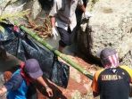 mayat-laki-laki-tanpa-busana-ditemukan-warga-cililin_20170514_021736.jpg