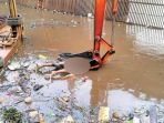 mayat-mengambang-di-cengkareng-drain_20180417_131957.jpg