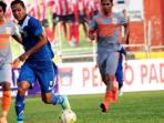 maycon-rogerio-calijuri-lari_20150122_153900.jpg