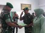 mayor-inf-trijoyo-jabat-danramil-tanjungpandan-2_20150926_211910.jpg
