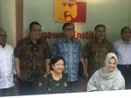 mega-habibie_20171101_223225.jpg