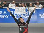 megawati-dengan-fans-indonesia.jpg