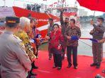 megawati-soekarnoputri-resmi-meluncurkan-nih3.jpg
