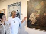 Momen Megawati Terpaku Lihat Karya 'Mata Hati Soekarno', Lukisan Bung Karno Berlutut ke Nyoman Rai