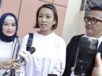 melanie-putria-hadiri-sidang-cerai_20190108_205336.jpg