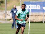 melayro-bogarde-saat-berlatih-bersama-hoffenheim.jpg