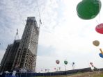 melihat-pembangunan-2-tower-meikarta-cbd_20171029_224412.jpg
