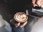 membuat-kopi-ala-kafe-di-rumah-juga-bisa-dilakukan-dengan-mudah-dan-praktis.jpg