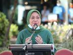 menaker-ida-usai-melakukan-kegiatan-senam-pekerja-sehat-sps.jpg