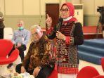 menaker-ida-usai-menyerahkan-standar-kompetensi-kerja-nasional-indonesia-skkni.jpg