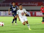 menang-agregat-lawan-pss-sleman-persib-bandung-ke-final_20210420_133042.jpg