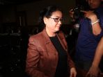 menangis-miryam-s-haryani-cabut-bap_20170323_203733.jpg